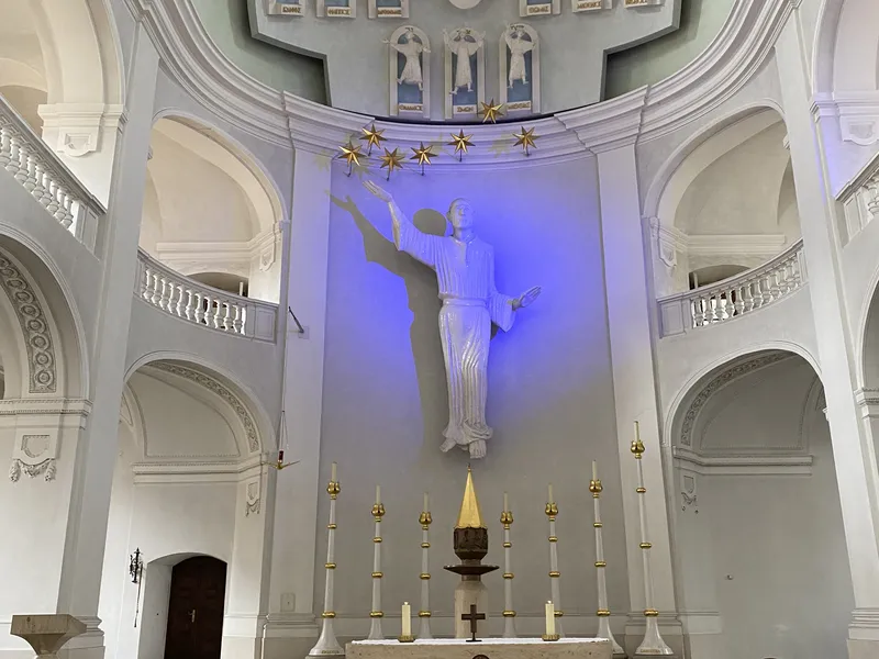 Altar St. Michael
