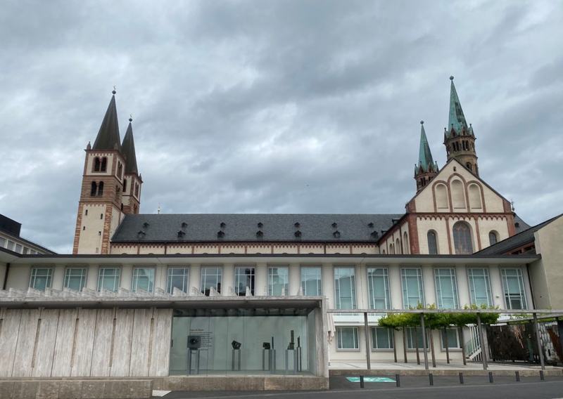 Kiliansdom Hauptschiff