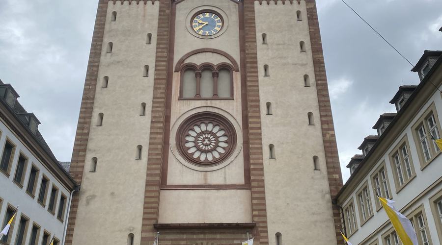 Kiliansdom Haupteingang