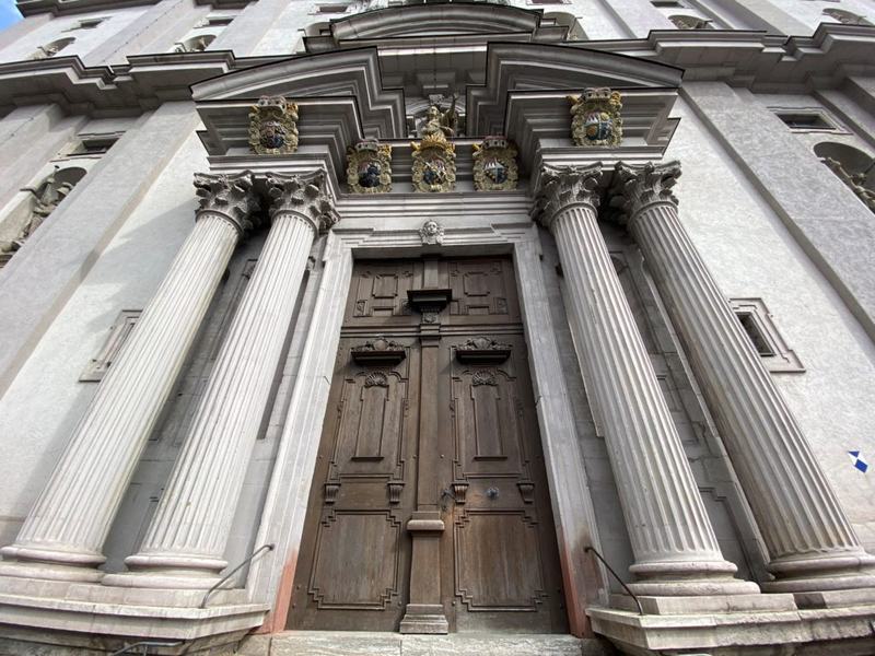 Stift Haug Eingangssäulen